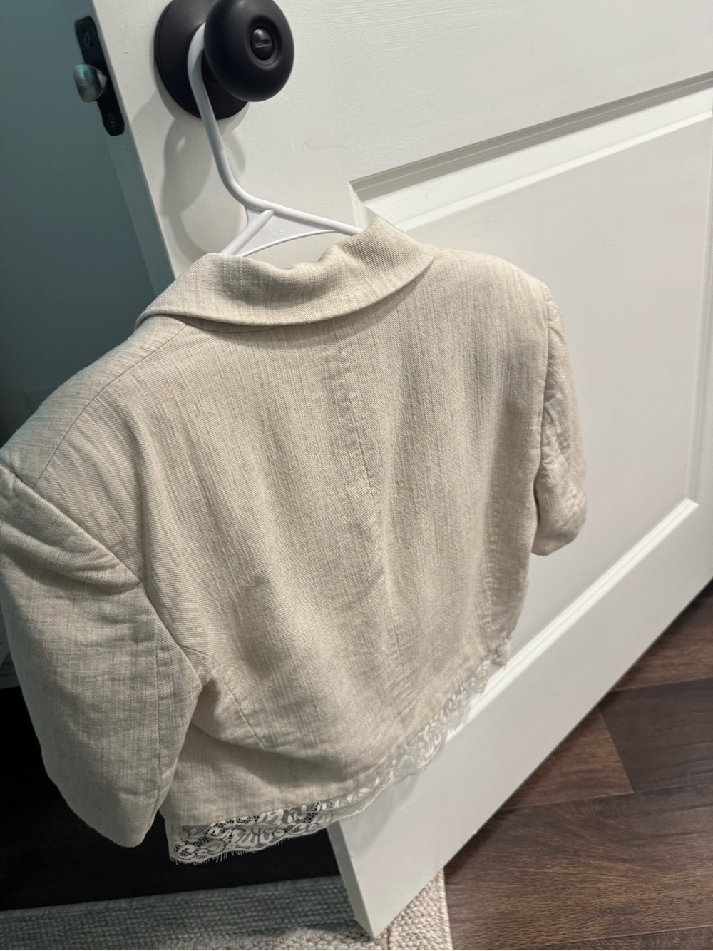 Lace-Hem Short Sleeve Blazer Jacket - Cream - Picture 5 of 6